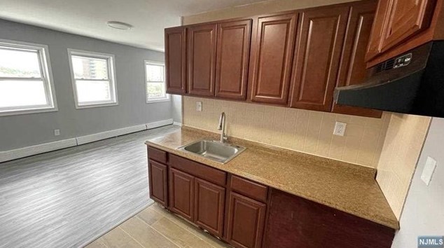 82-84 Broadway #4b, Paterson, NJ 07505