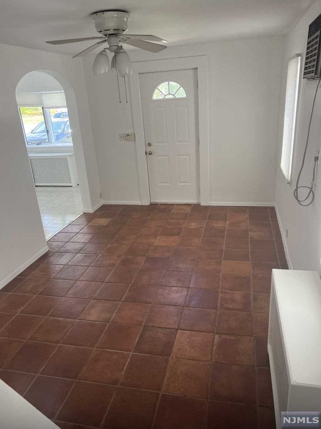 122 Lincoln Ave, Wood-Ridge, NJ 07075