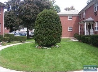 401 W Madison Ave #4, Dumont, NJ 07628