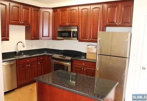 20 Ave At Port Imperial Apt 323, West New York, NJ 07093