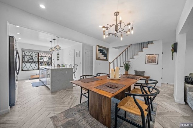 6 Holiday Ct, Westwood NJ  07675-5708 exterior