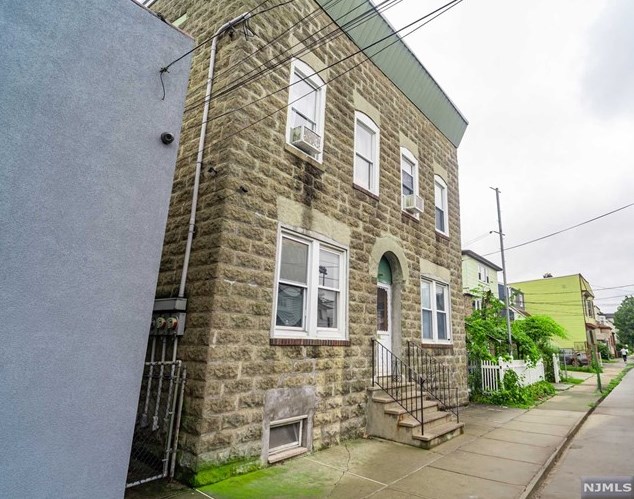 280 Wilson Ave, Kearny, NJ 07032