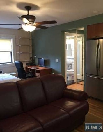 410 Fairview Ave #4h, West Fort Lee, NJ 07024