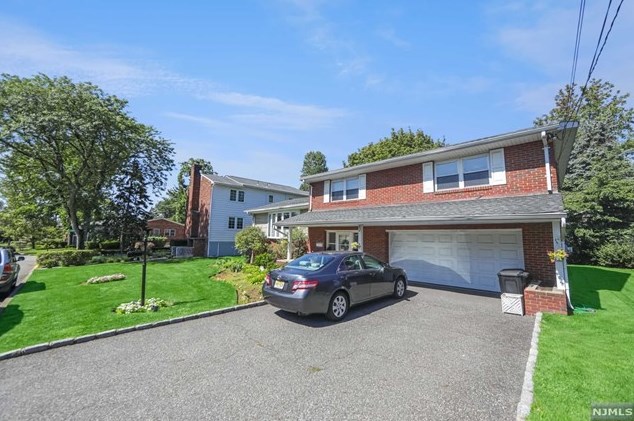 42 Marjorie Ter, Englewood, NJ 07632
