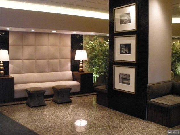 800 Palisade Ave #1006, West Fort Lee, NJ 07024