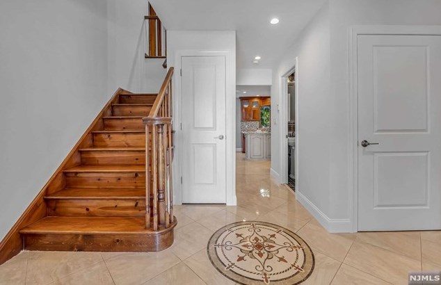 578 Spring Ave, Ridgewood, NJ 07450