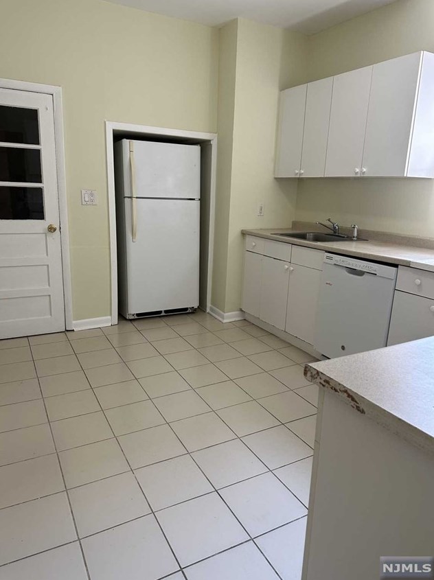 168 S Ridgewood Rd #1, South Orange, NJ 07079