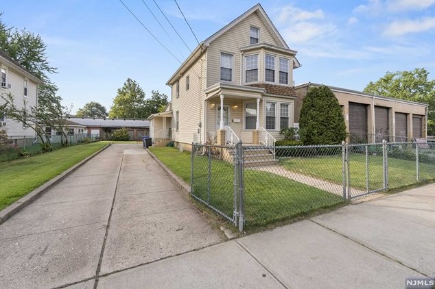 55-57 Laurel St, Paterson, NJ 07522