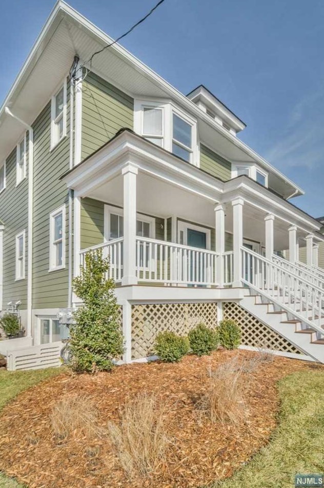 92 Grove St #b, Montclair, NJ 07042