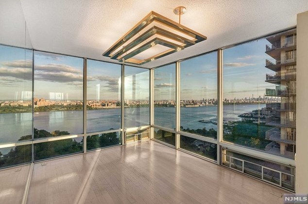 1600 Parker Ave #15g/h, West Fort Lee, NJ 07024