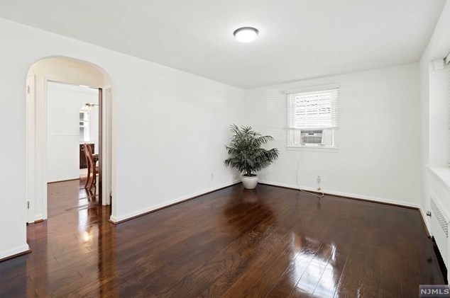 459 Simons Ave, Hackensack NJ  07601-1125 exterior