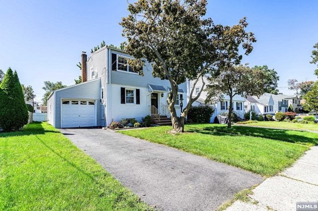459 Simons Ave, Hackensack NJ  07601-1125 exterior