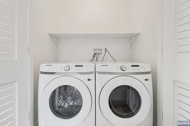 2285 7th St, West Fort Lee NJ  07024-7804 exterior