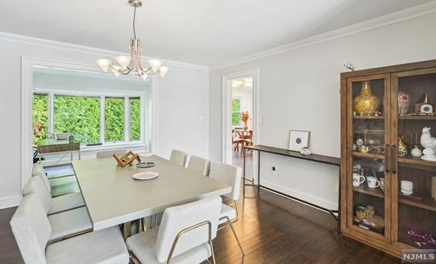 24 Lynn Dr, Englewood NJ  07632-2210 exterior