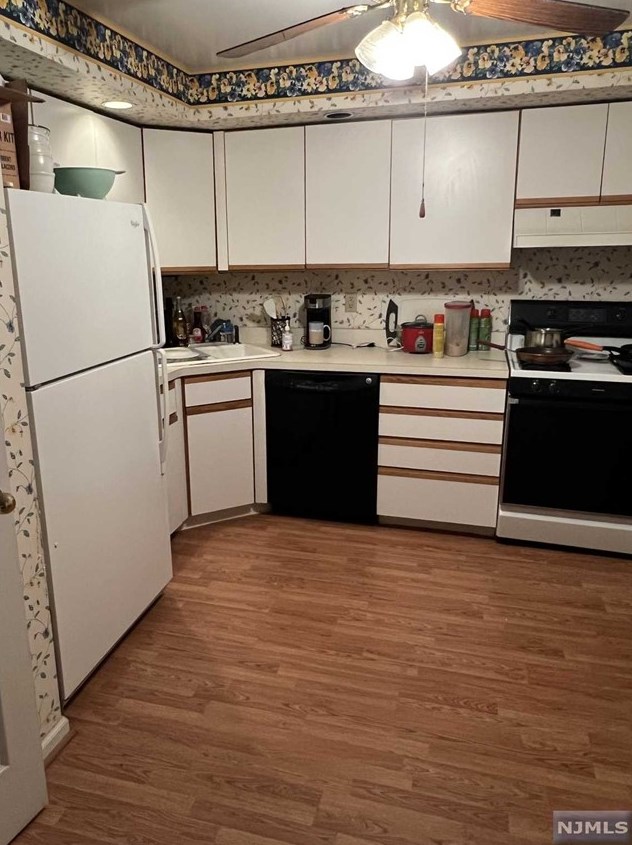 40 Blanche Ave #104, Harrington Park, NJ 07640
