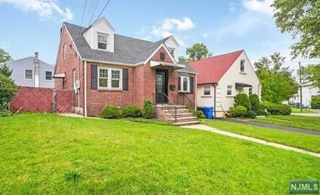 249 Woodward Ave, Rutherford, NJ 07070
