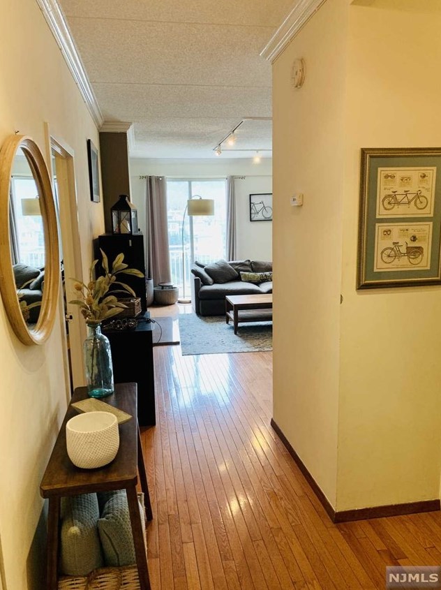 1077 River Rd #ph06, Edgewater, NJ