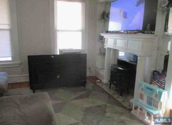 43 Donaldson Ave, Rutherford, NJ 07070-2321