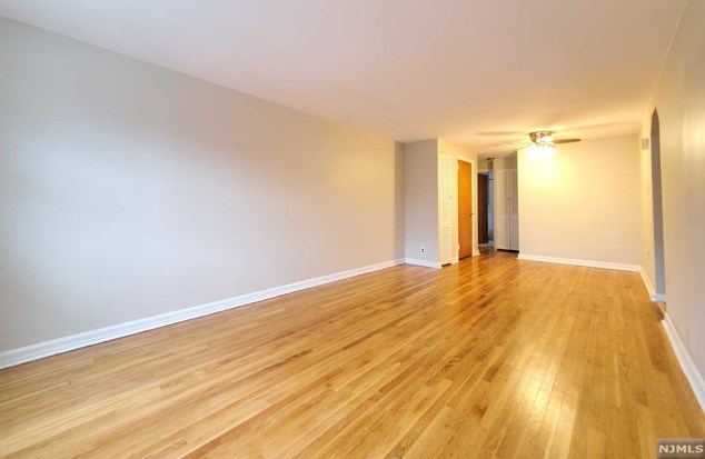 22-24 Beech St #1r, North Arlington, NJ 07031