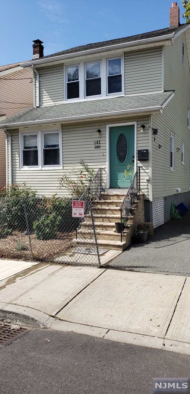 183-185 Brookdale, Newark, NJ 07106