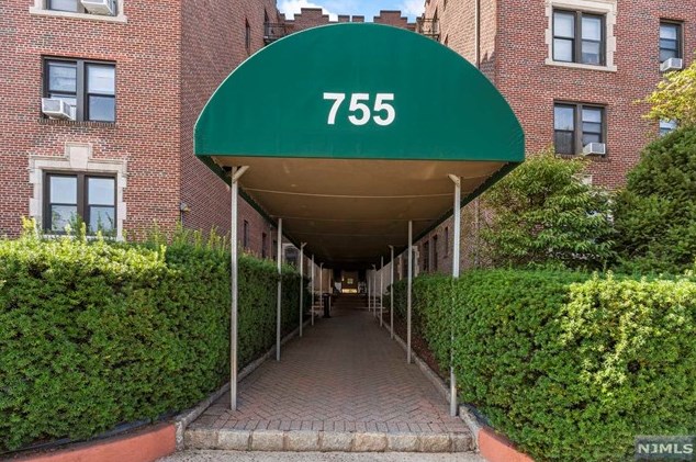 755 Anderson Ave #4m, Cliffside Park, NJ