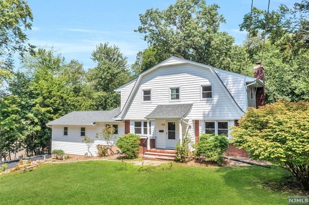 514 Mark Rd, Allendale, NJ 07401