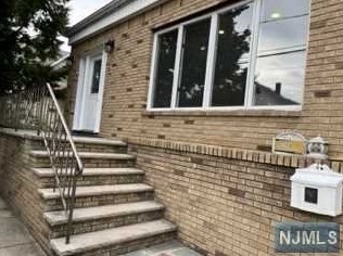 251 Randolph Ave, East Rutherford, NJ 07073