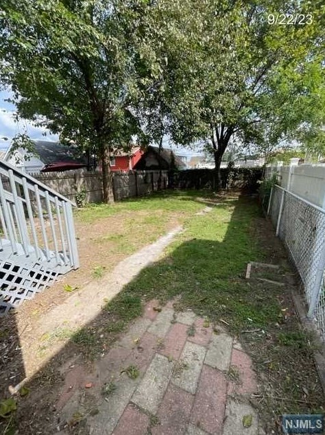 116 Ray St, Outwater, NJ 07026