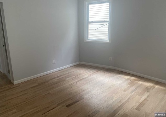 47 S 7th St, Newark, NJ 07107