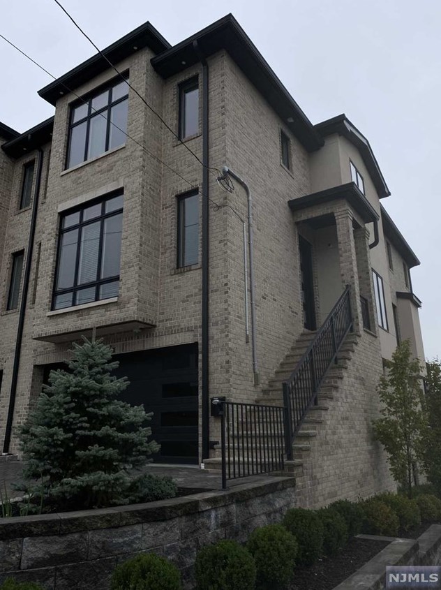 1547 11th St #b, West Fort Lee, NJ 07024