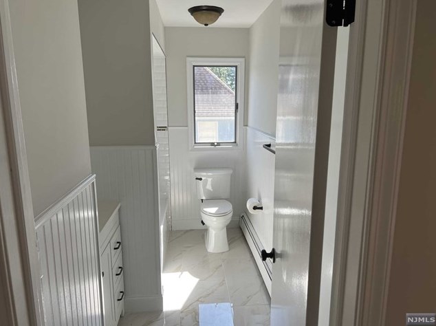 49 Washington Ave, Little Ferry, NJ 07643