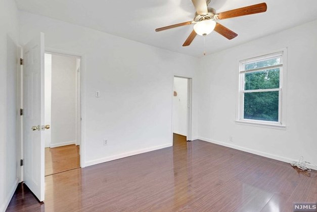 549 Freeman St, Lyndhurst NJ  07071-1909 exterior