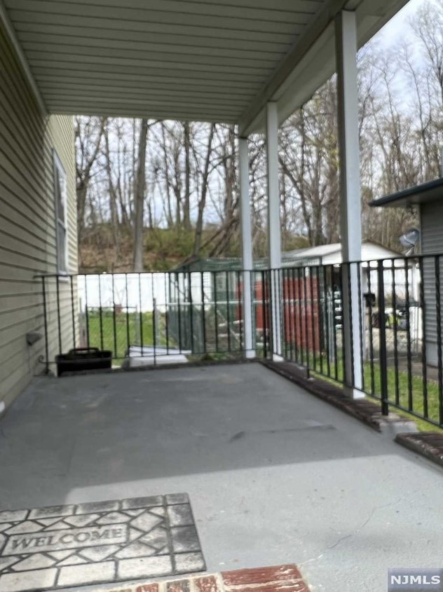 63-65 Cadmus Ave, Elmwood Park, NJ 07407