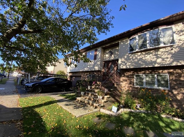 1 Wisse St, Lodi, NJ 07644