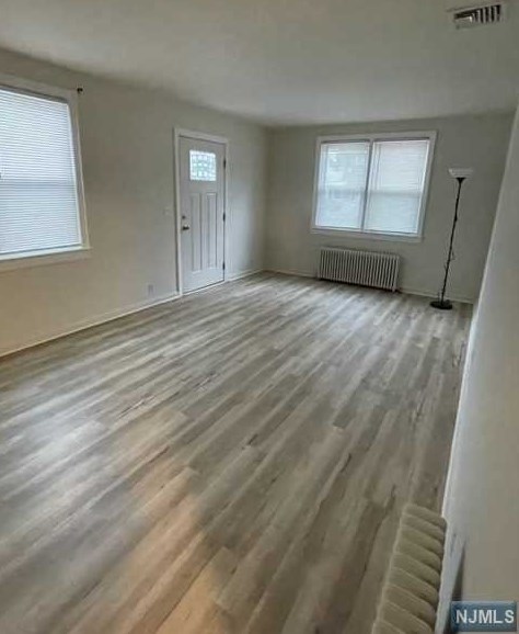 122 Westview Ave, Paramus NJ  07652-2524 exterior