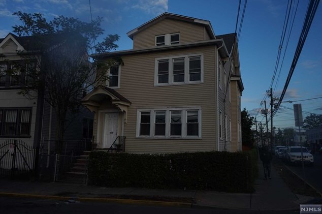 220 Columbia Ave, Irvington, NJ 07111