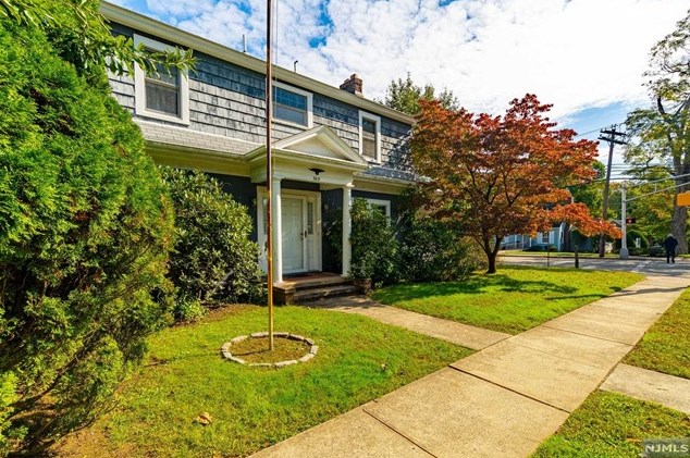395 High St, Closter, NJ 07624