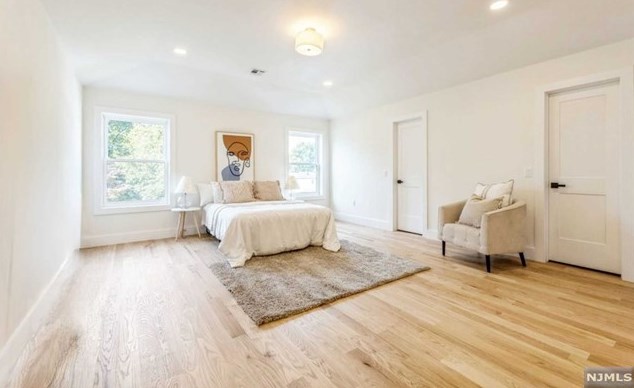 78 Chestnut St, Bergenfield NJ  07621-1432 exterior