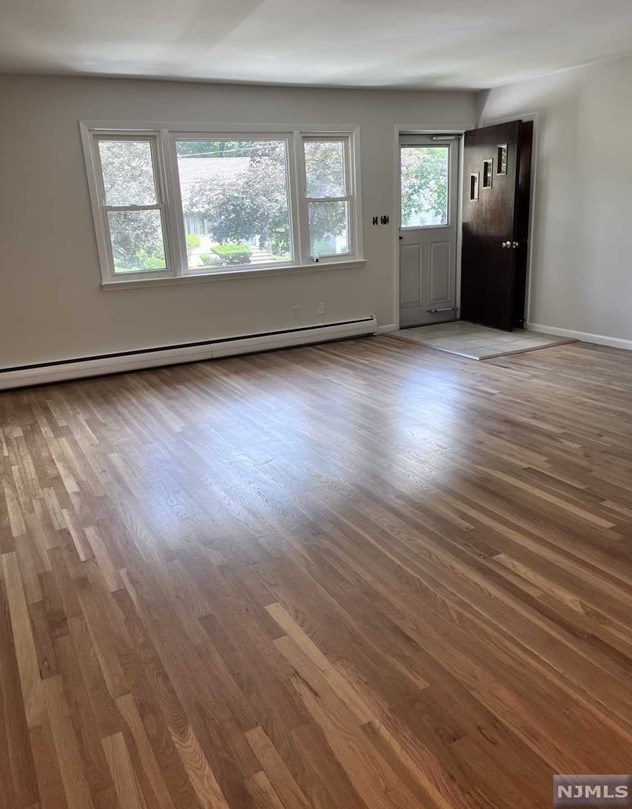 460 Ridgewood Blvd, Westwood, NJ 07676