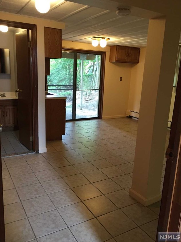 54 N 15th St, Paterson, NJ 07506