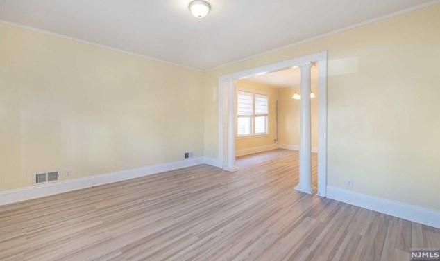 26 Tappan St, Kearny, NJ 07032