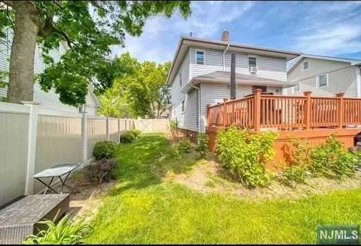 301 Pleasant Pl, Teaneck, NJ 07666
