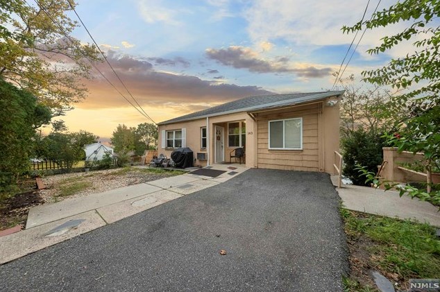 143 Bergen Blvd, Palisades Park, NJ 07650