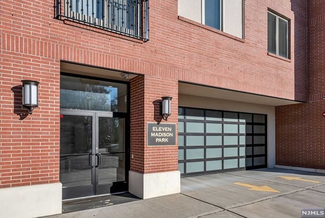 11 Madison Ave #305, Westwood, NJ 07675