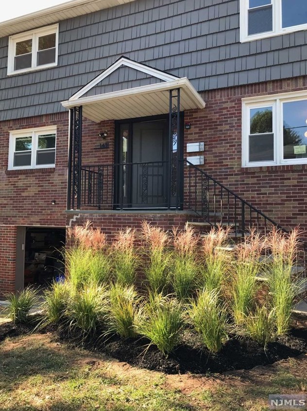 1431 13th St, West Fort Lee, NJ 07024