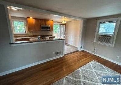 65 Ekings Ave, Paterson, NJ 07506