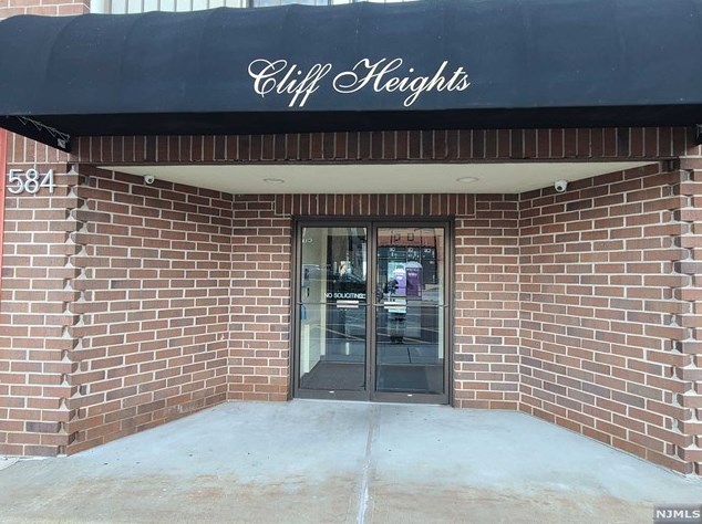 584 Anderson Ave #3e, Cliffside Park, NJ 07010