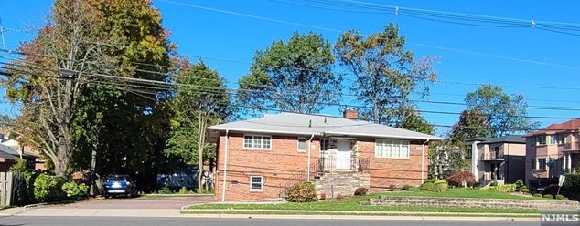 1275 Palisade Ave, West Fort Lee, NJ 07024