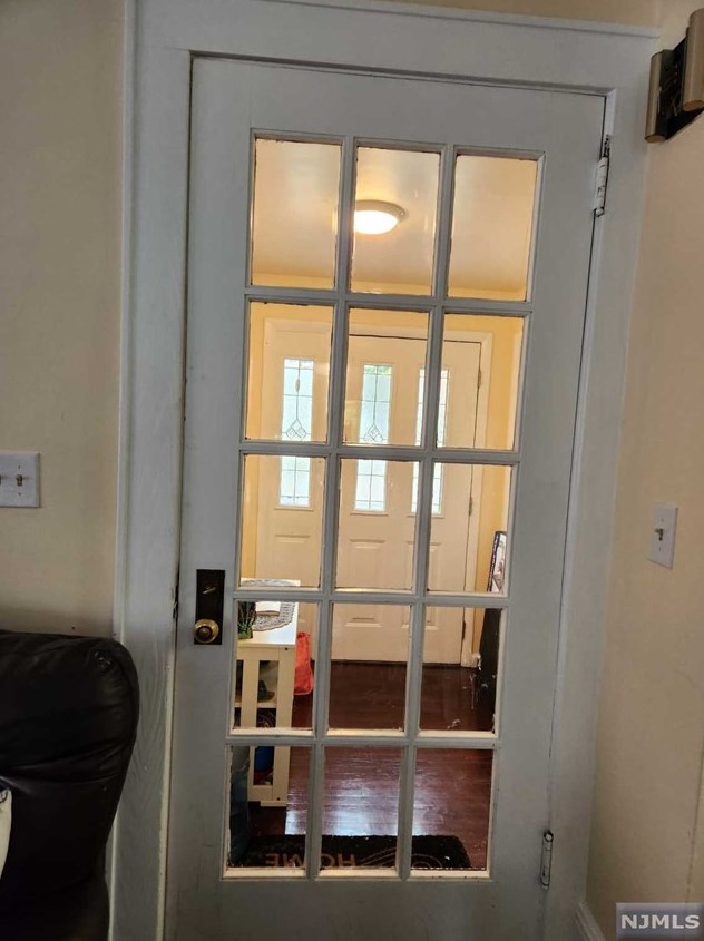 331 Mountain Way, Rutherford NJ  07070-2815 exterior