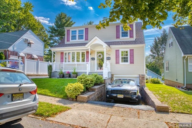 202 Stone St, Maywood, NJ 07607